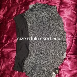 Lulu skort